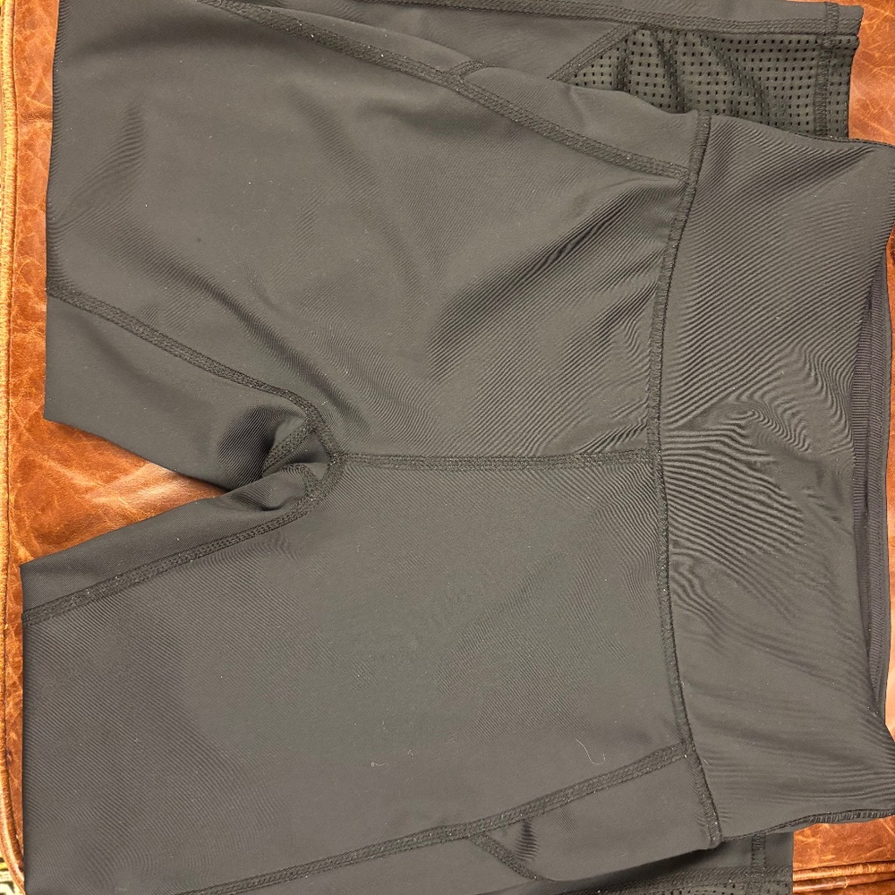 Marika mid-calf leggings size M, but I think the fit is closer to a S